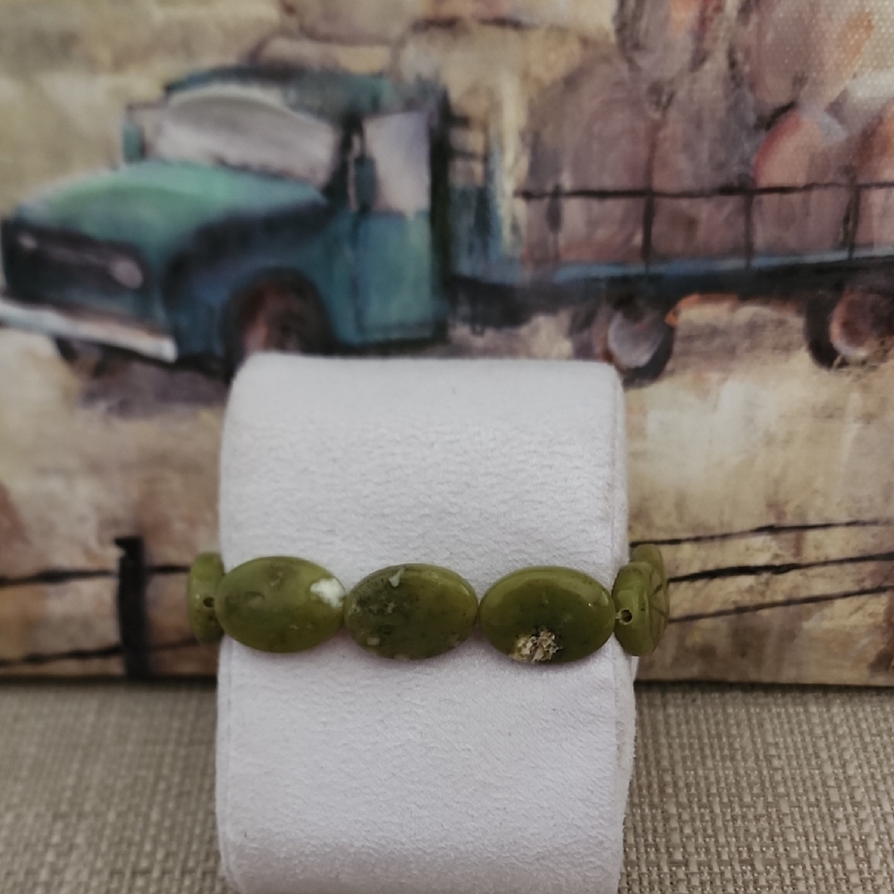 Green Stone Bracelet